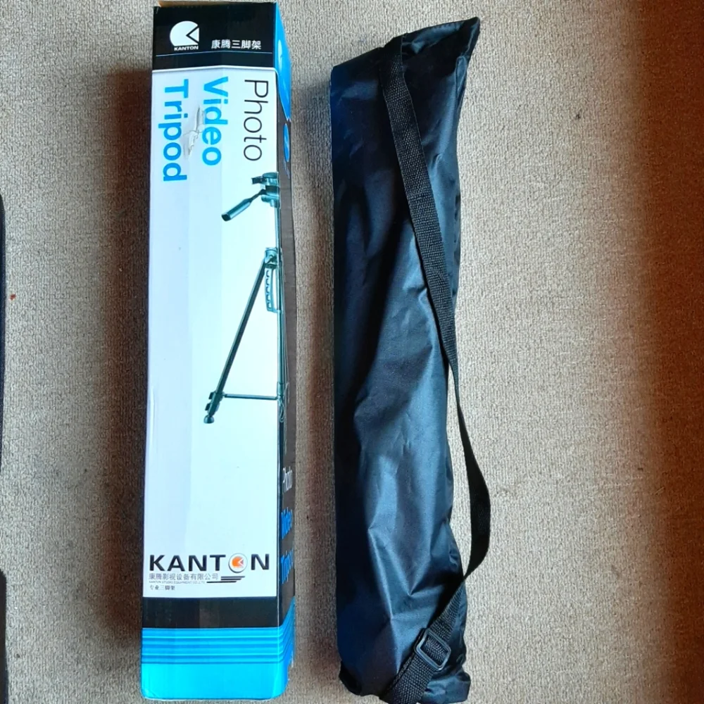 New Camera Tripod with tilt head, Black, up to 55